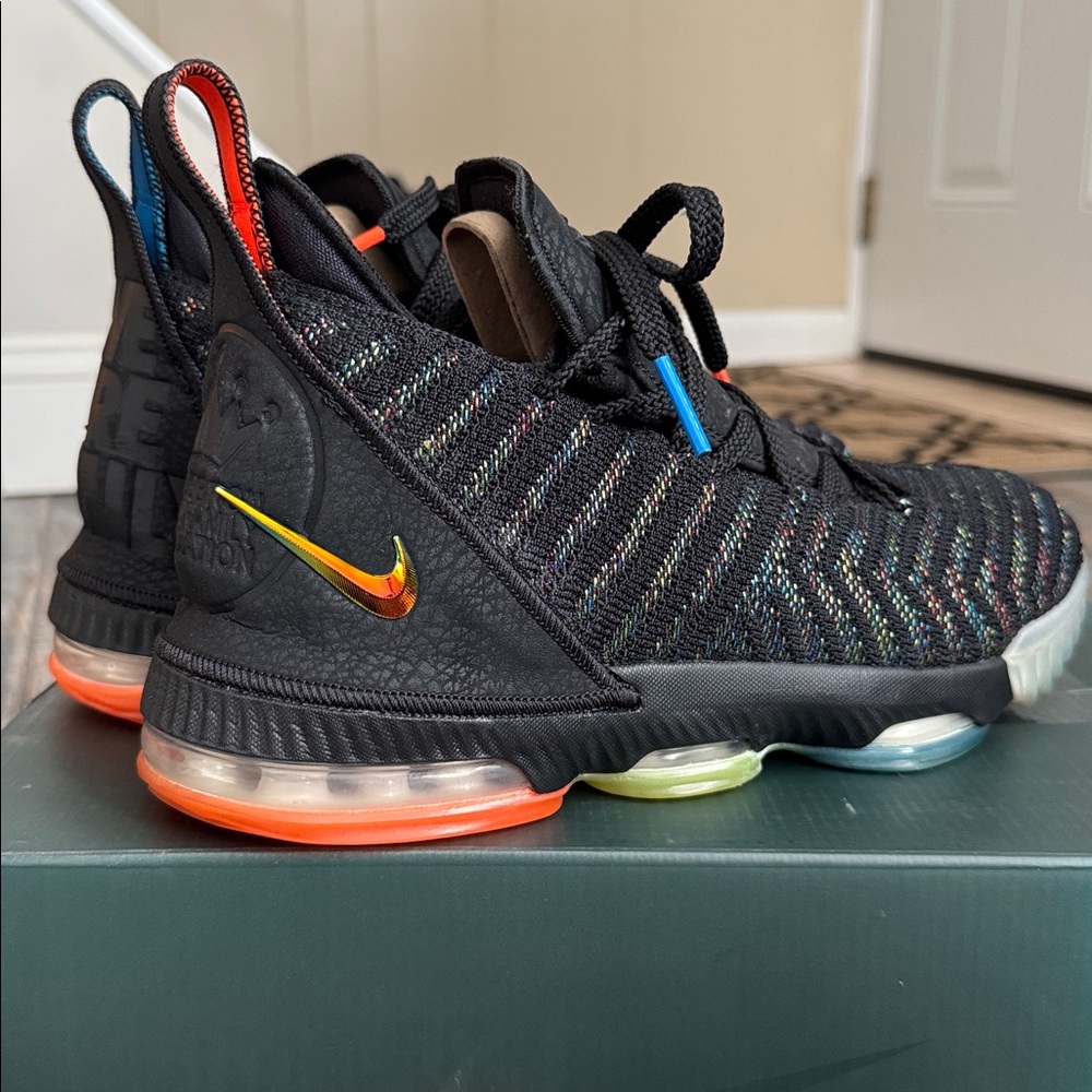 LeBron XVI (GS) I Promise sneakers size youth 7Y - Picture 9 of 16
